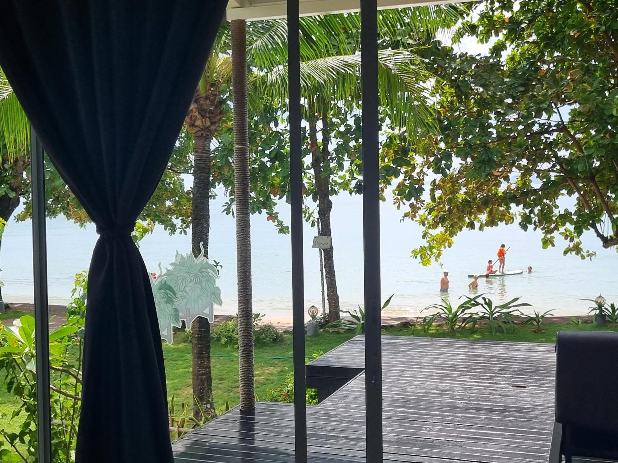 Resort Yao Yai Beach 4*