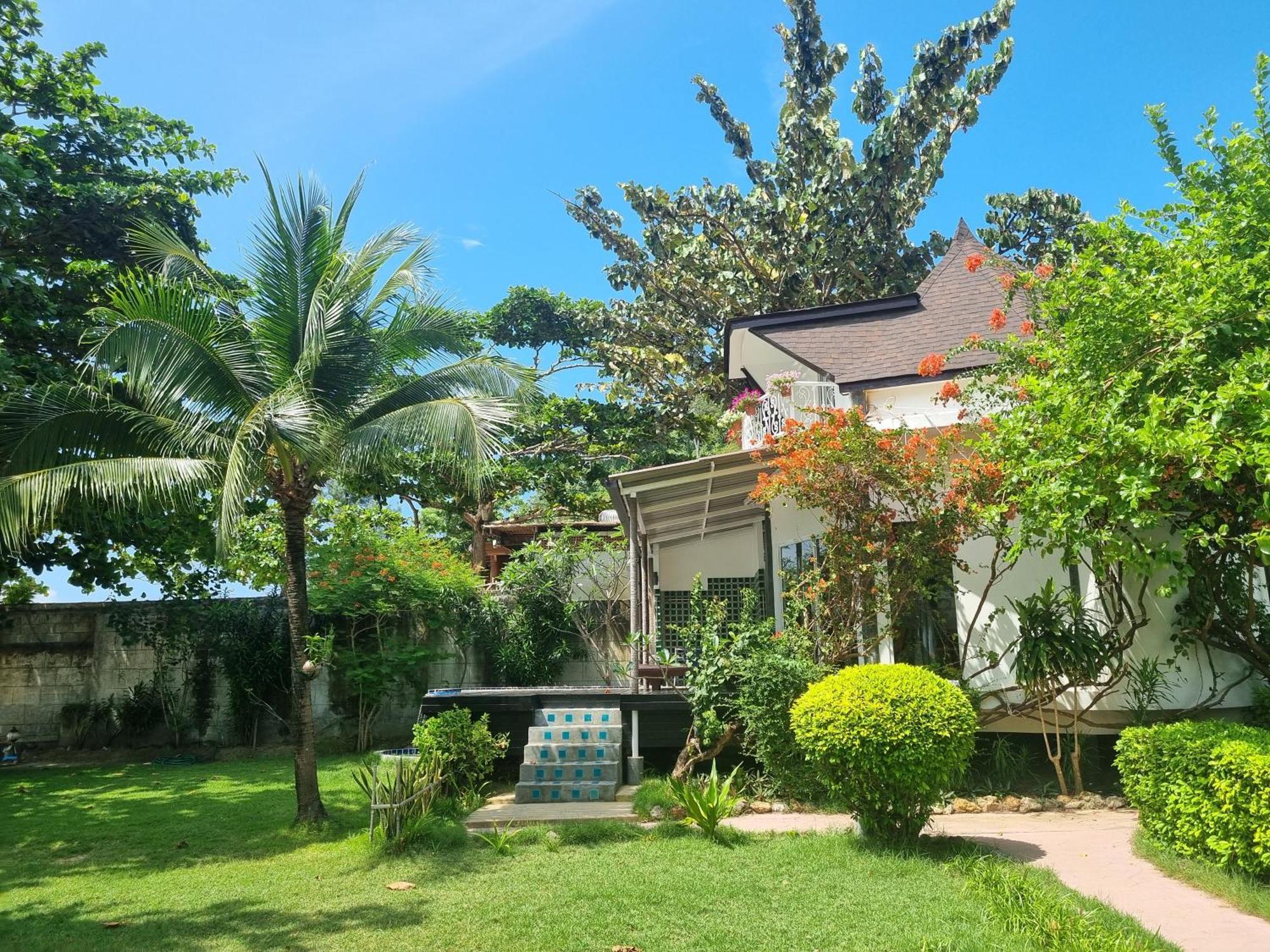 Yao Yai Beach Resort 4*